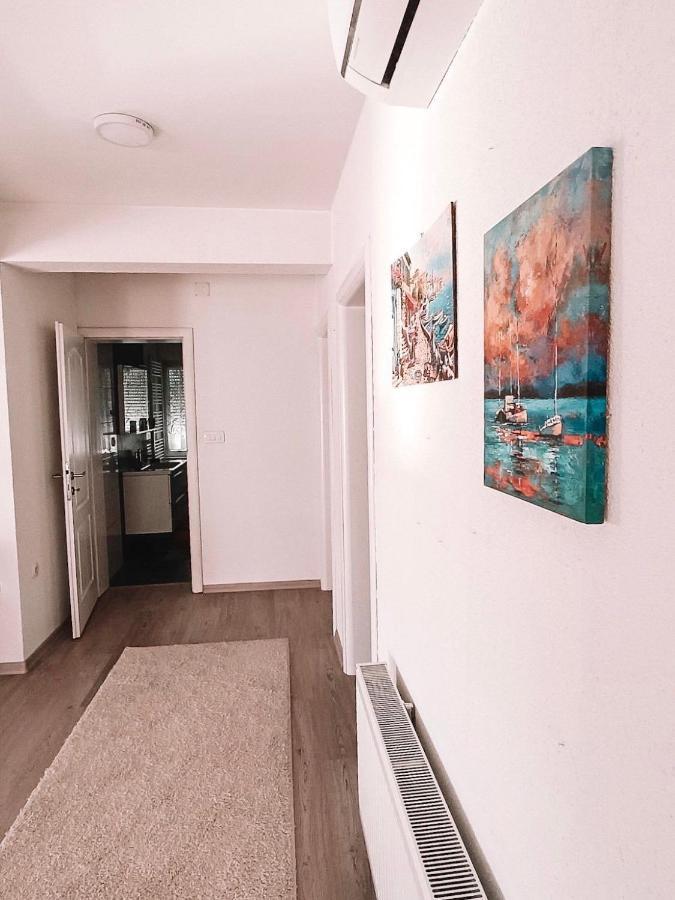 Poseidon House Apartment โมสตาร์ ภายนอก รูปภาพ