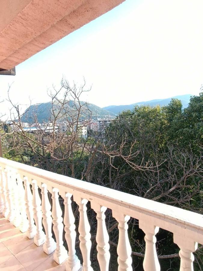 Poseidon House Apartment โมสตาร์ ภายนอก รูปภาพ